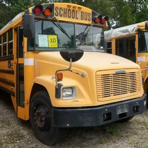 2005 Frieghtliner Thomas School Bus