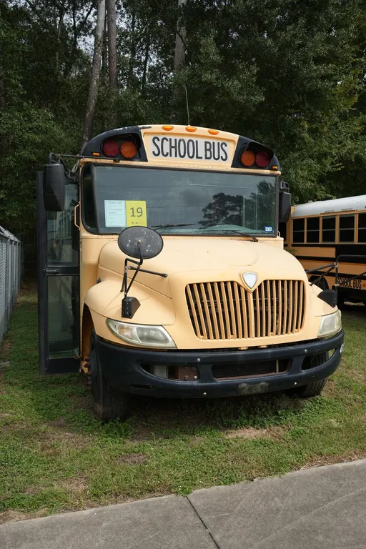 2009 International CE 200 School Bus