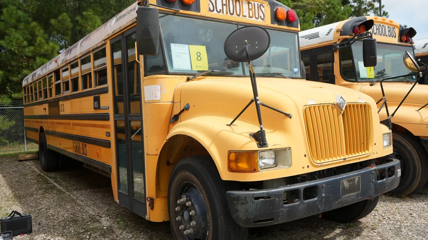 2002 International School Bus
