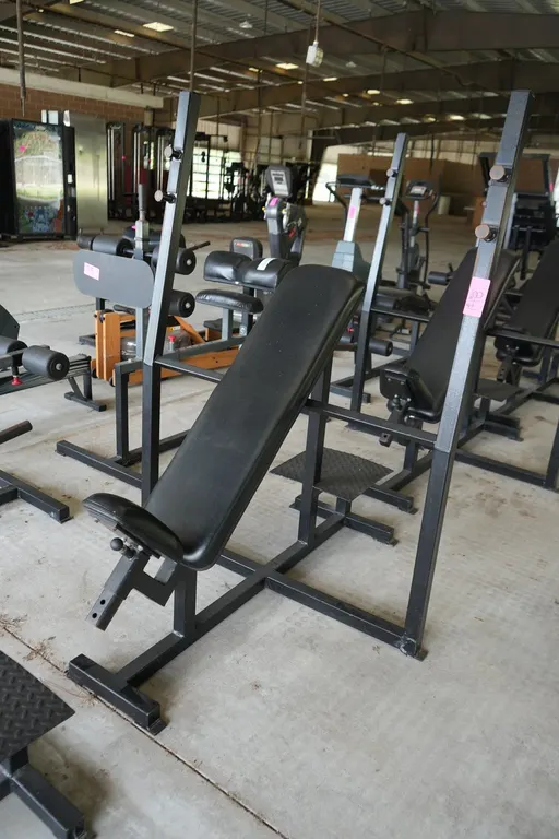 Incline Bench