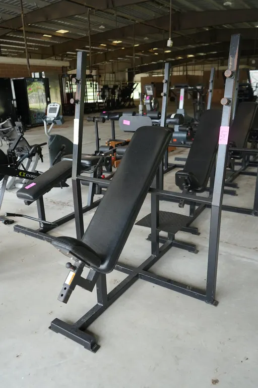 Incline Bench