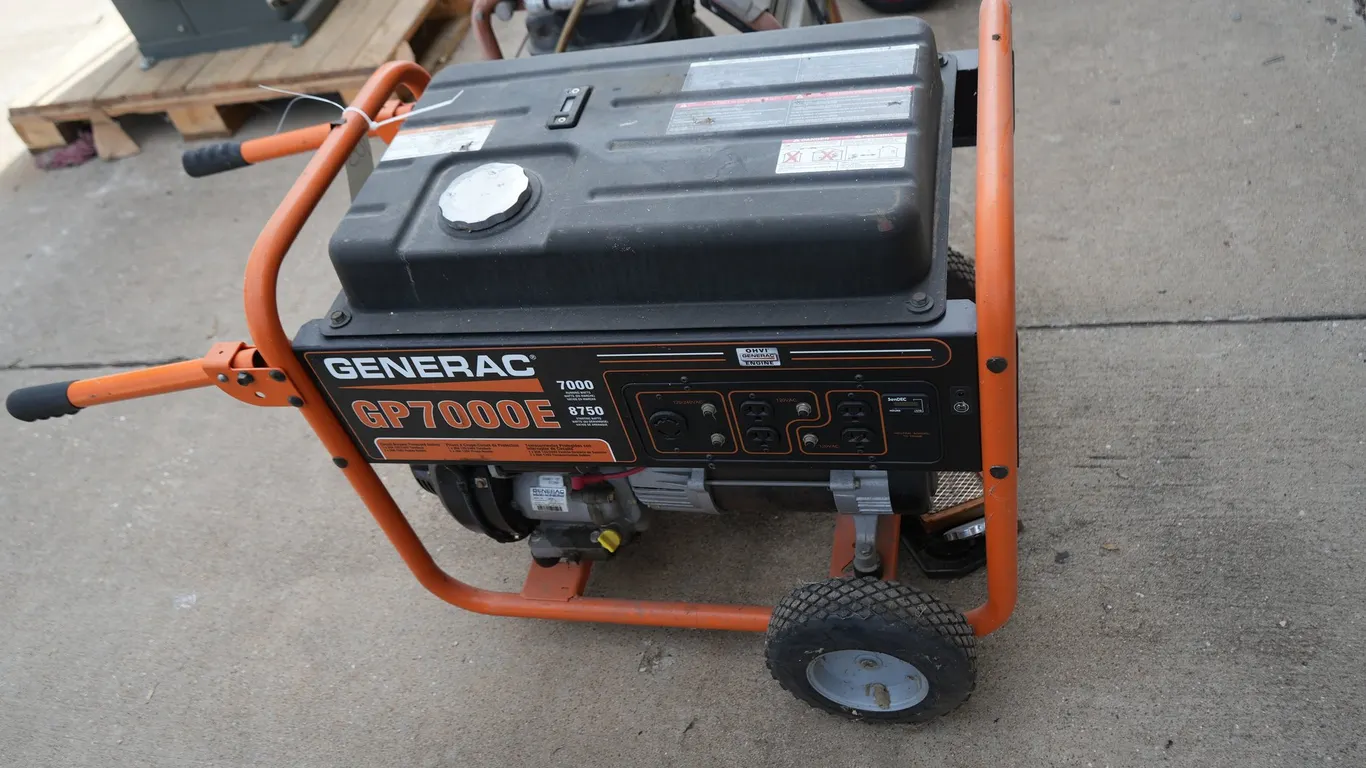 Generac GP7000E Gas Generator