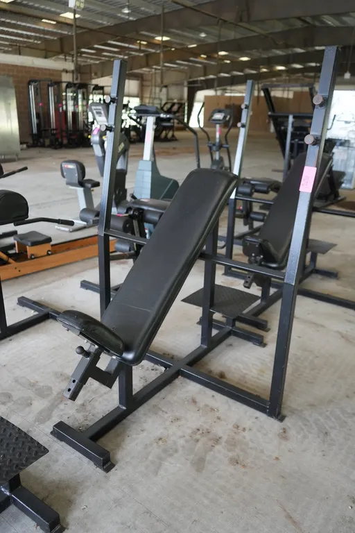 Incline Bench