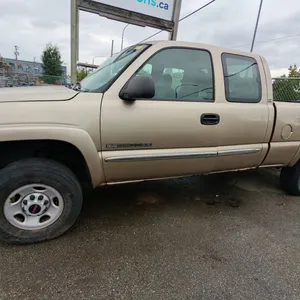 2005 GMC SIERRA 2500HD SLE, 2DR CREW CAB PICKUP, BROWN, VIN 1GTHK29UX5E294855,