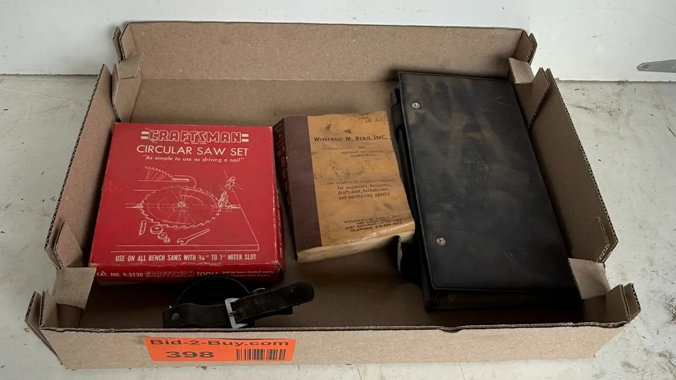 Compass, Precision Drawing Set, Book, Craftsman Blade