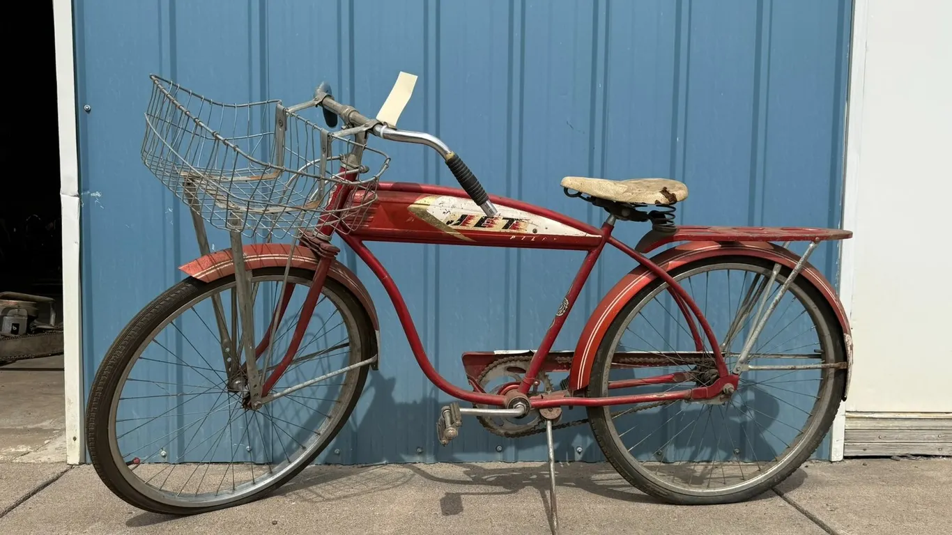 Vintage JMF Roadster Jet Pilot Bike