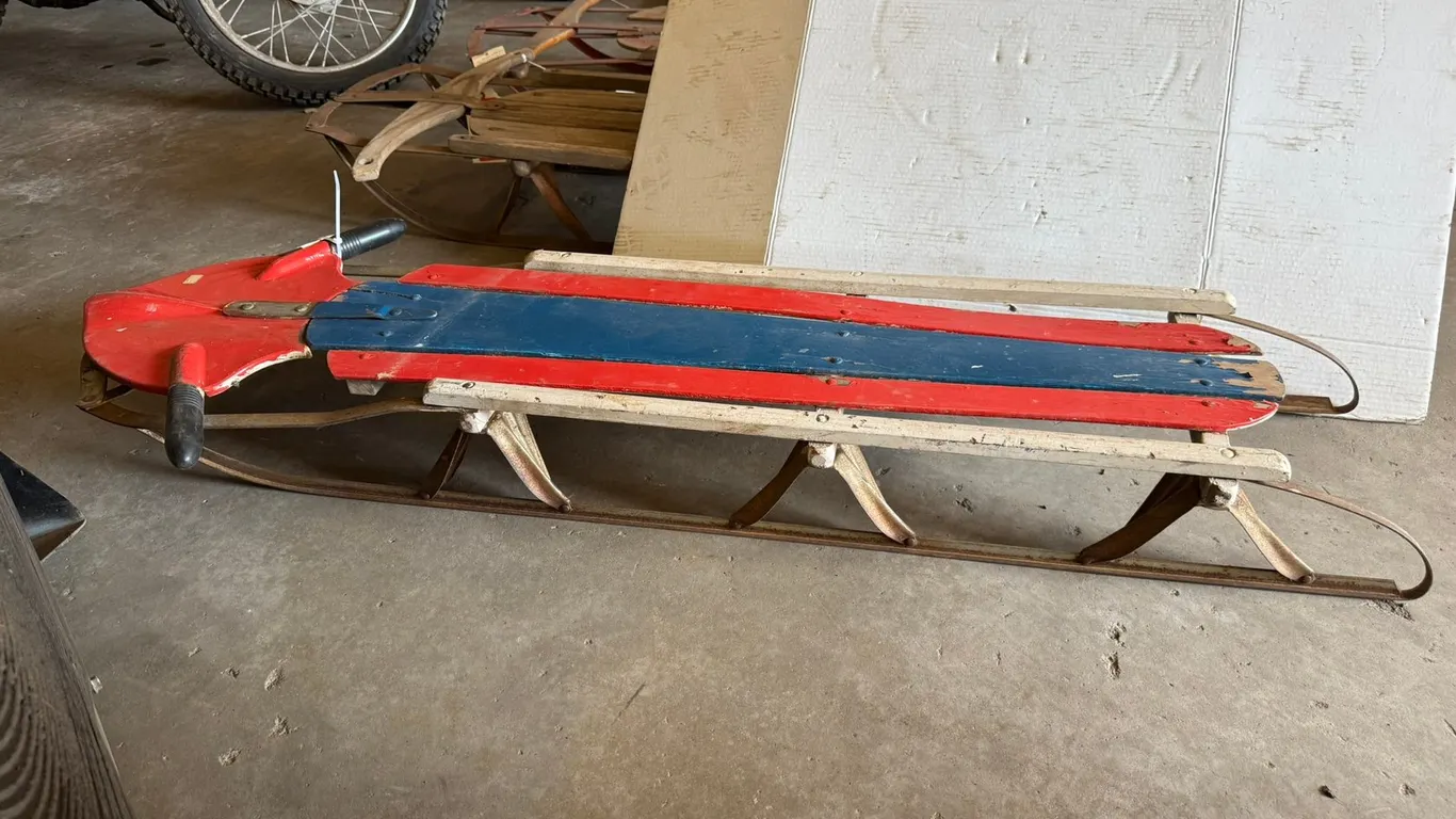 Vintage Metal 42" Sled