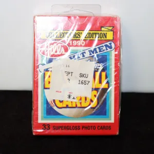 1990 Topps Hit Men Baseball Card Box – 33 Cards