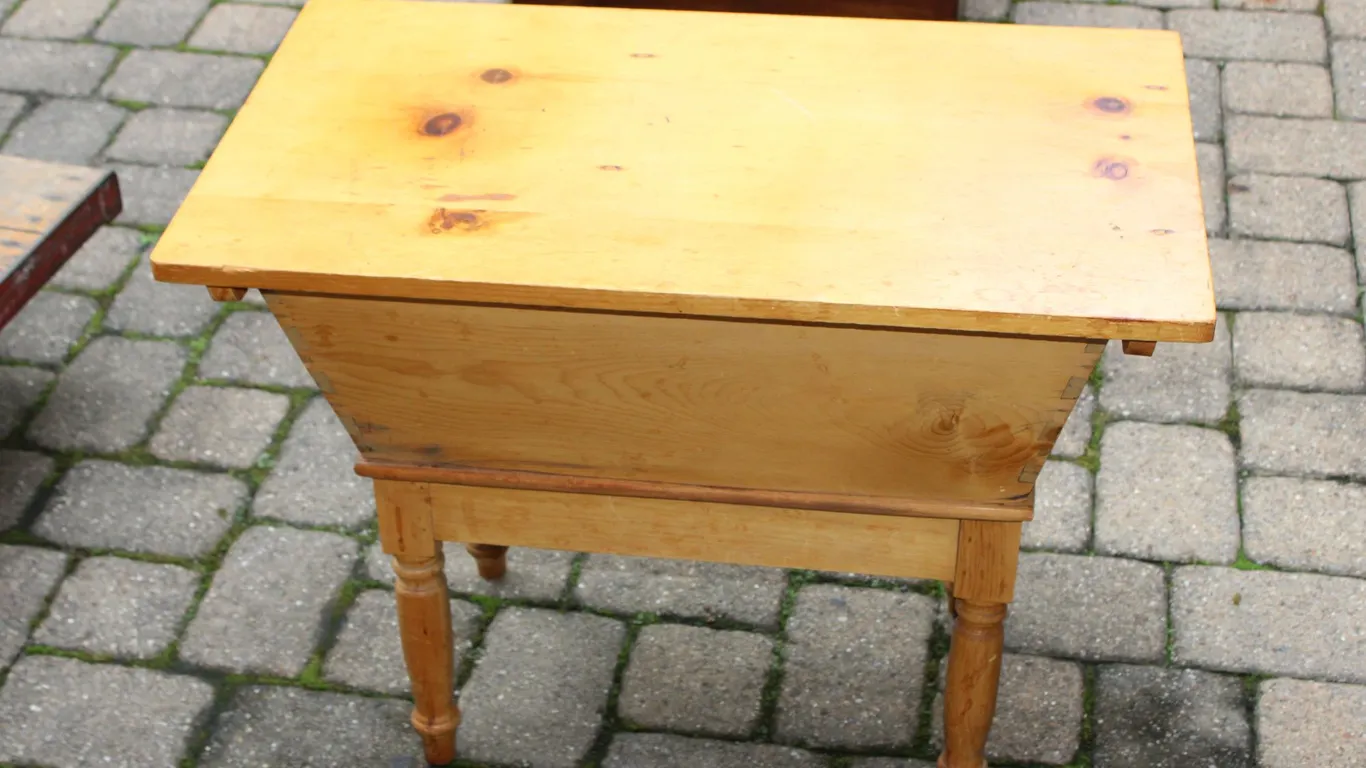 Pine Storage Table