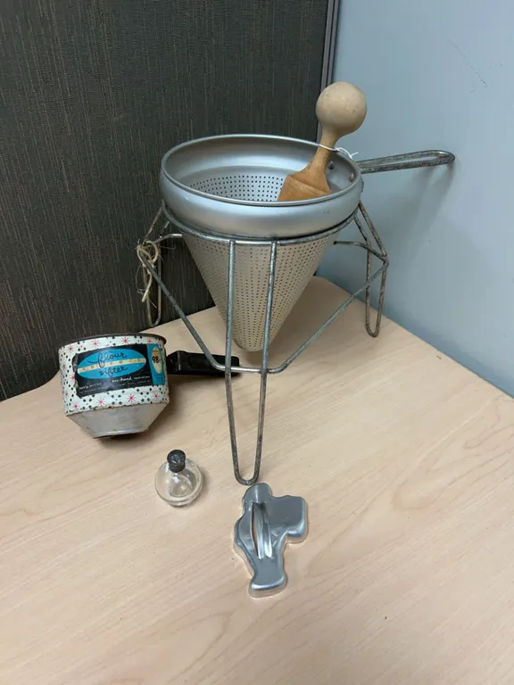Vintage Kitchen Utensils and Accessories