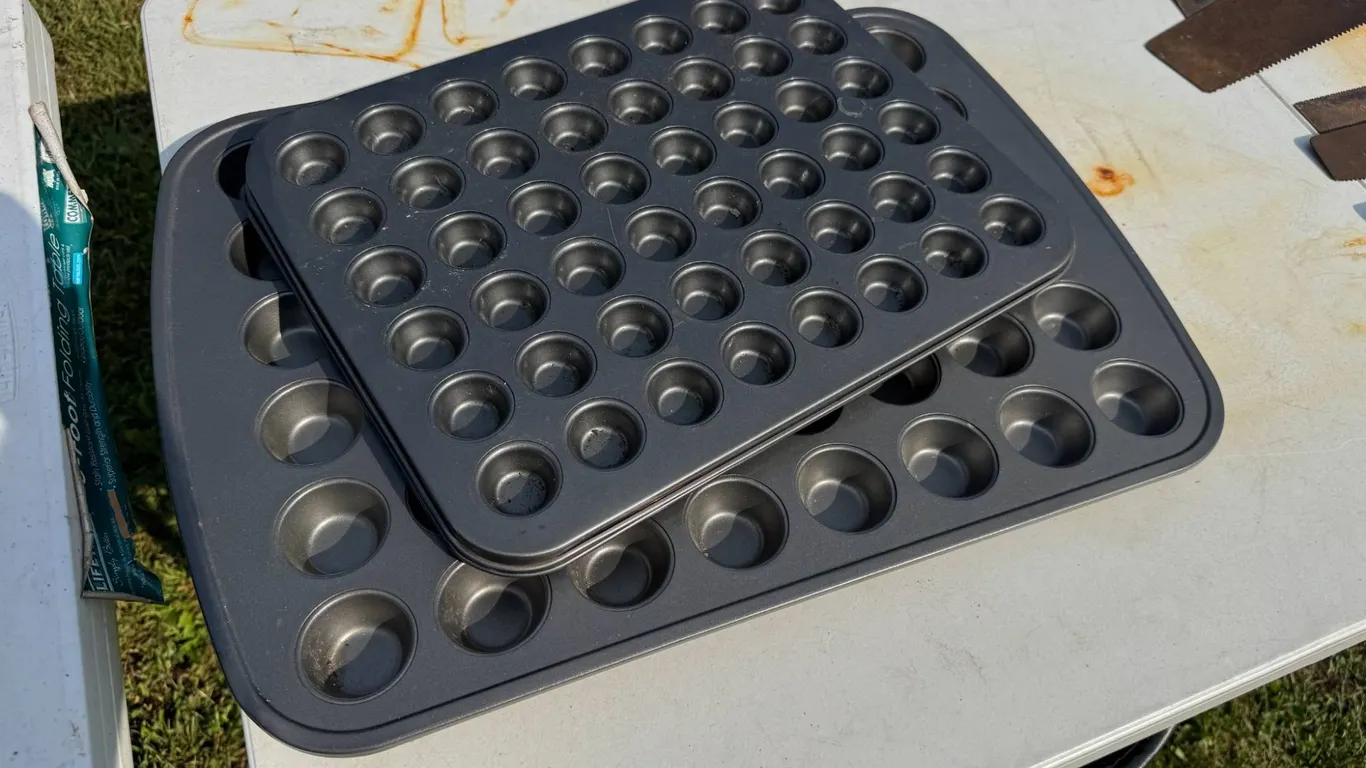 2 Mini Muffin Pans