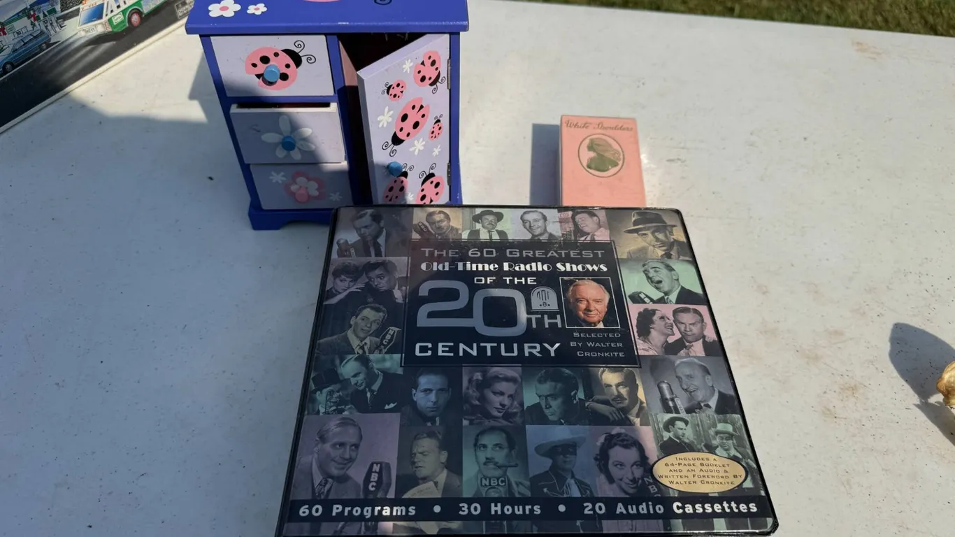 Audio Collection, Jewelry Box & Perfume