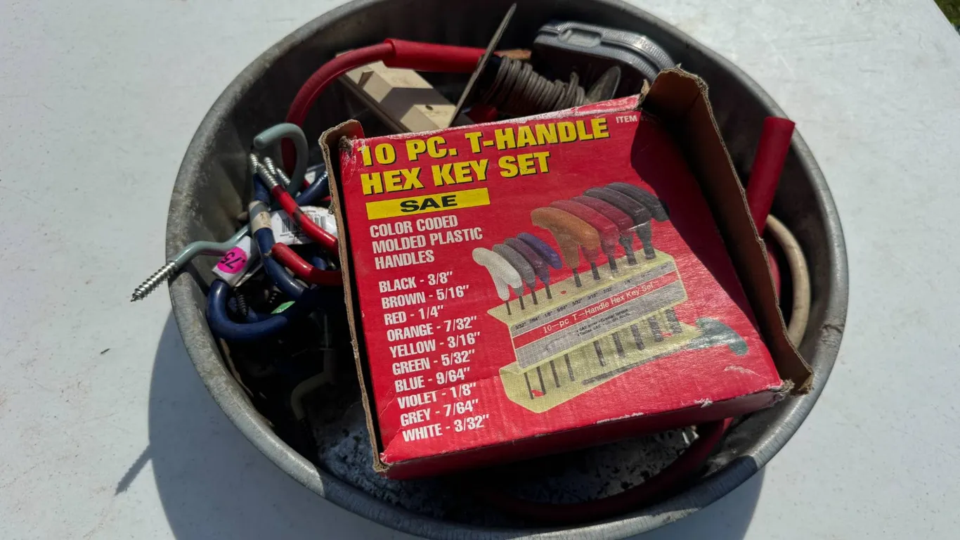 10 Pc Hex Key Set With Misc Tools
