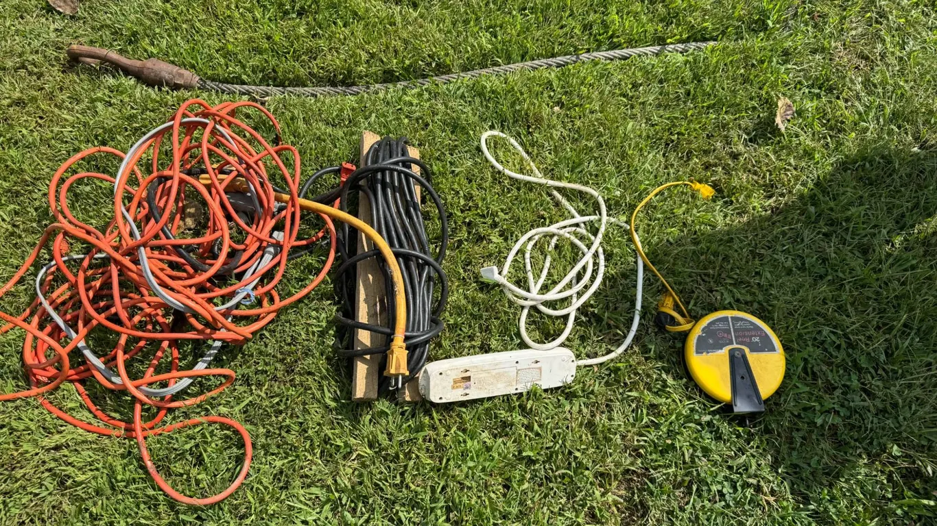 Extension Cords and Reel