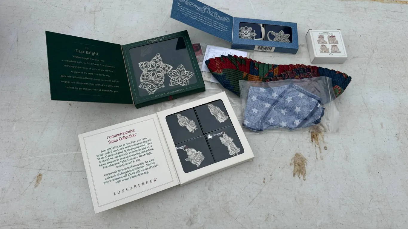 Longaberger Ornaments & Linens