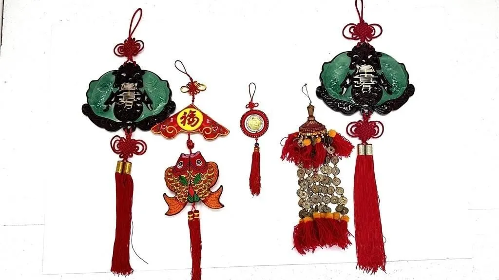 ASSTD. LUCKY RED KNOT WALL HANGINGS AND ORNAMENTS