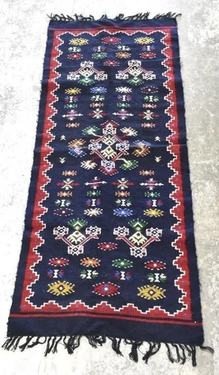HANDCRAFTED FLATWEAVE RUNNER RUG