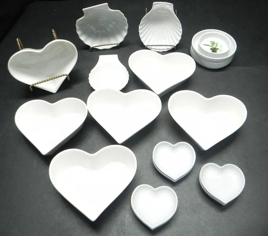 HEART AND OYSTER SHAPED TABLEWARE