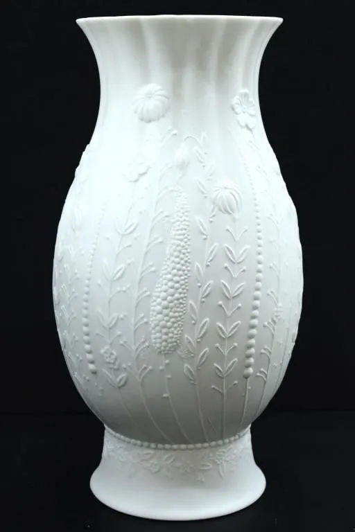KAISER GERMANY 70's M.FREY FLORENCE BISQUE VASE