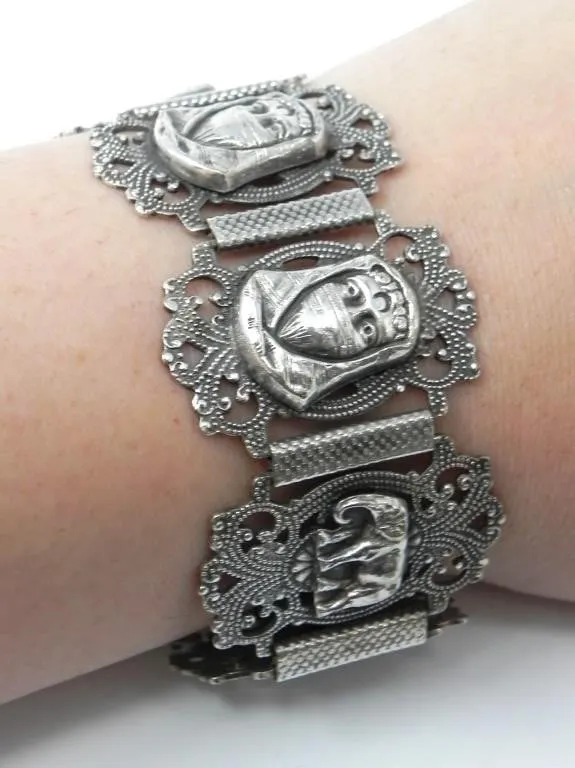 SILVERTONE SOUVENIER BRACELET