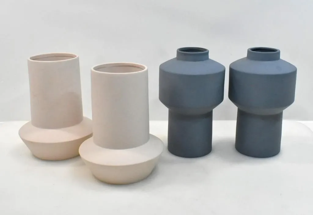 MODERN MINIMALIST VASES