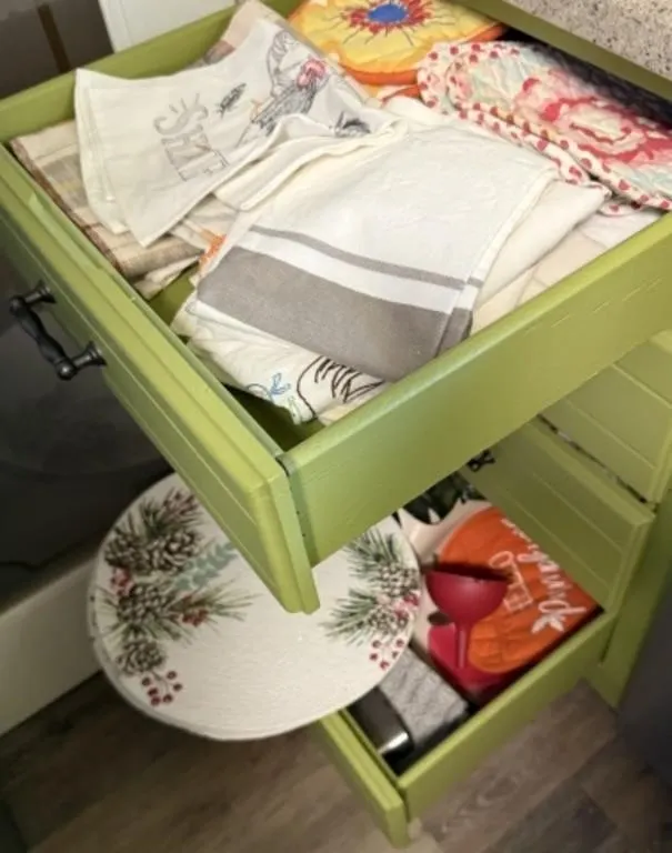 Kitchen Towels, Placemats, Cooking Utensils,