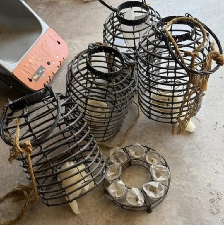 4 Decorative Lanterns, Candle Holder