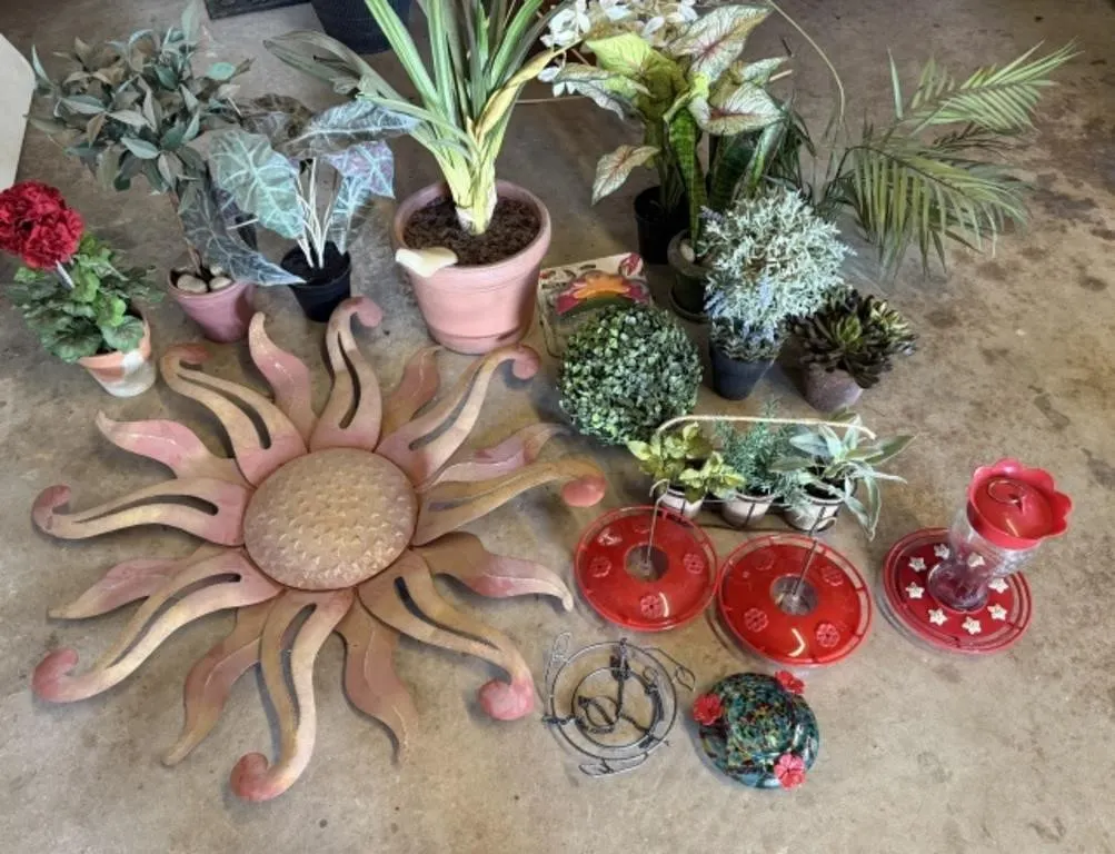 Artificial Plants, Hummingbird Feeders, Metal