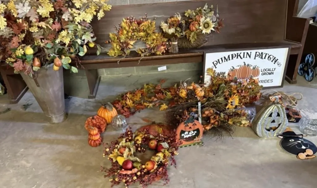 Large Artificial Plant, Wreath, Garlands,