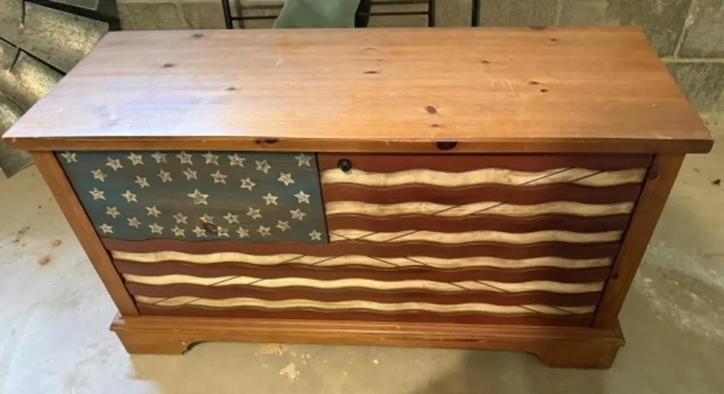 Lane Cedar Chest Featuring Textured American Flag