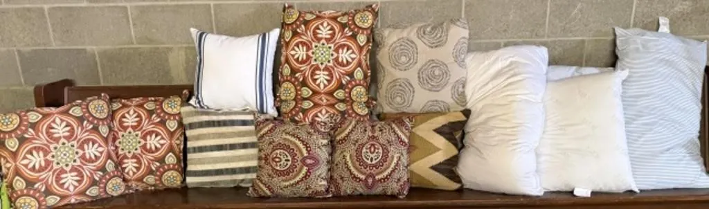 11+/- Throw/Decorative Pillows, 4+/- Pillows
