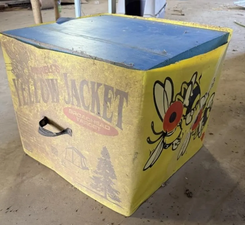 Murrell�s Yellow Jacket Broadhead Target