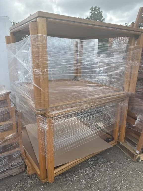 X1 PALLET WOODEN LIBRARY TABLE