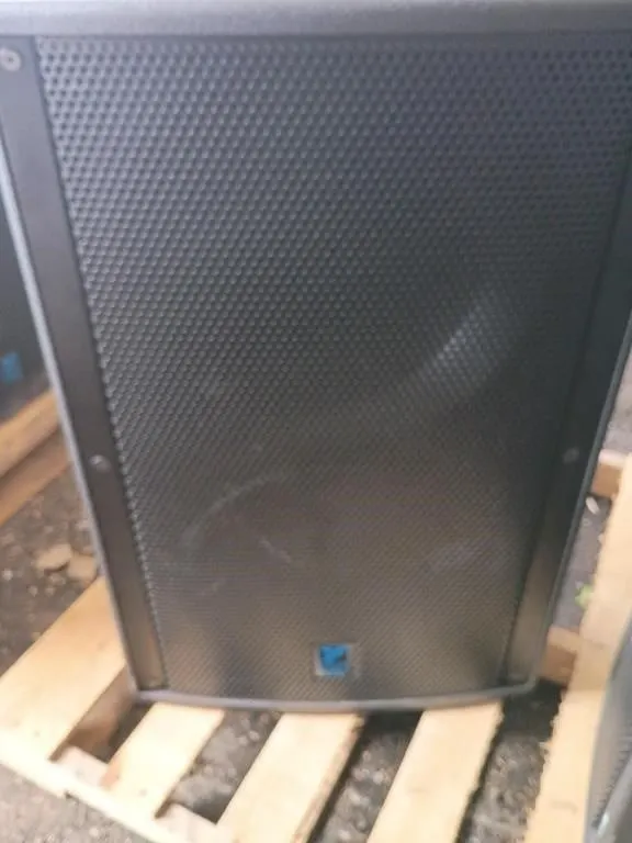 X2 MEDIUM SPEAKERS