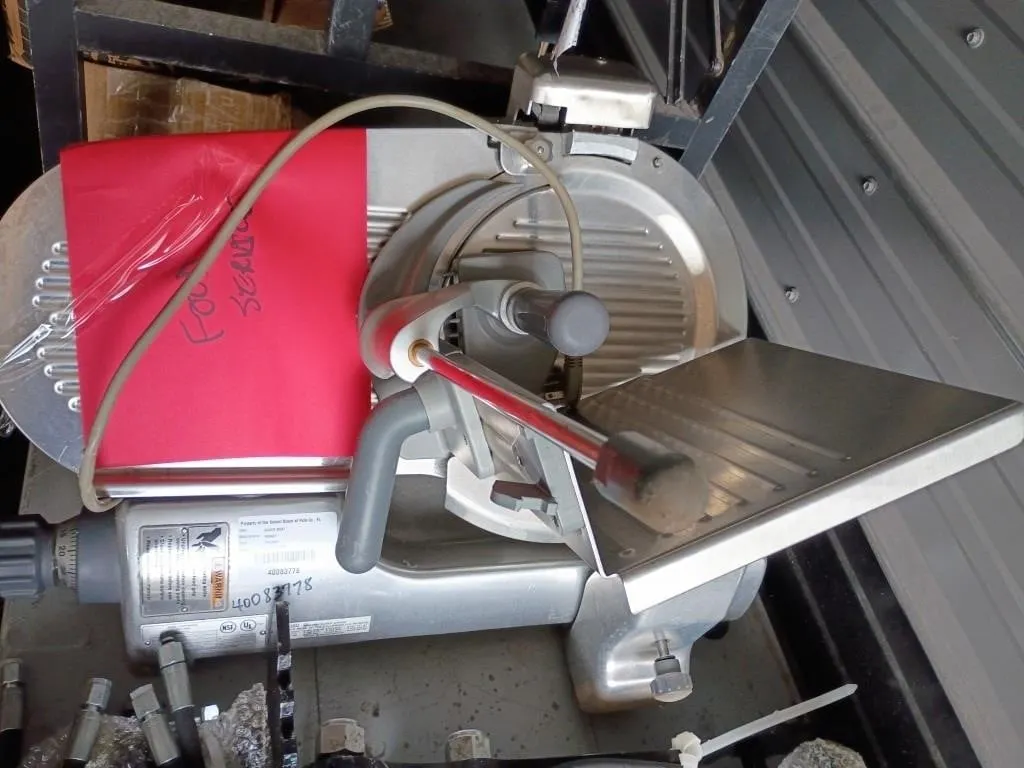 HOBART SLICER