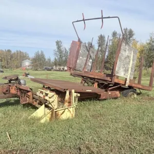 New Holland (NH) Stack Cruiser Bale Wagon