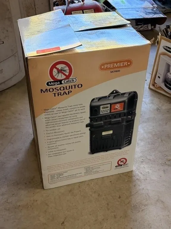 Mosquito Trap (L)