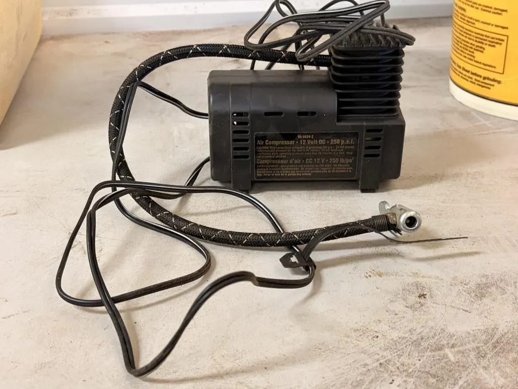 12V Air Compressor