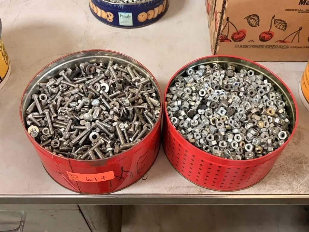 Var. Nuts, bolts, washers