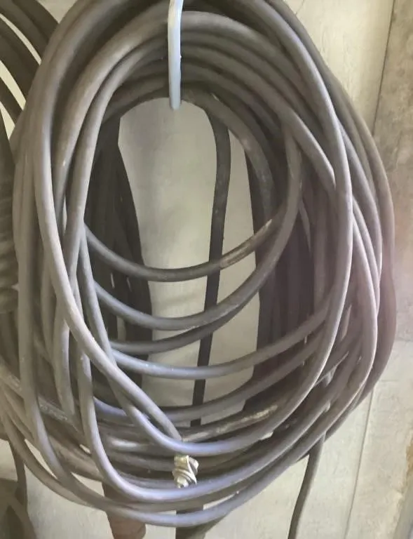 length of heavy welding cable