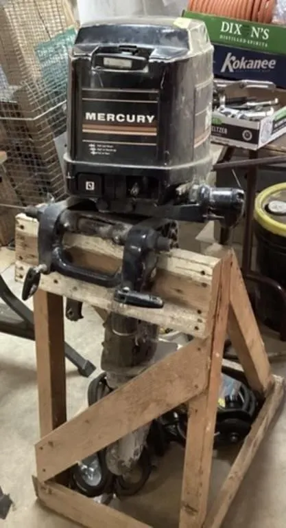 Mercury 25 XD boat motor
