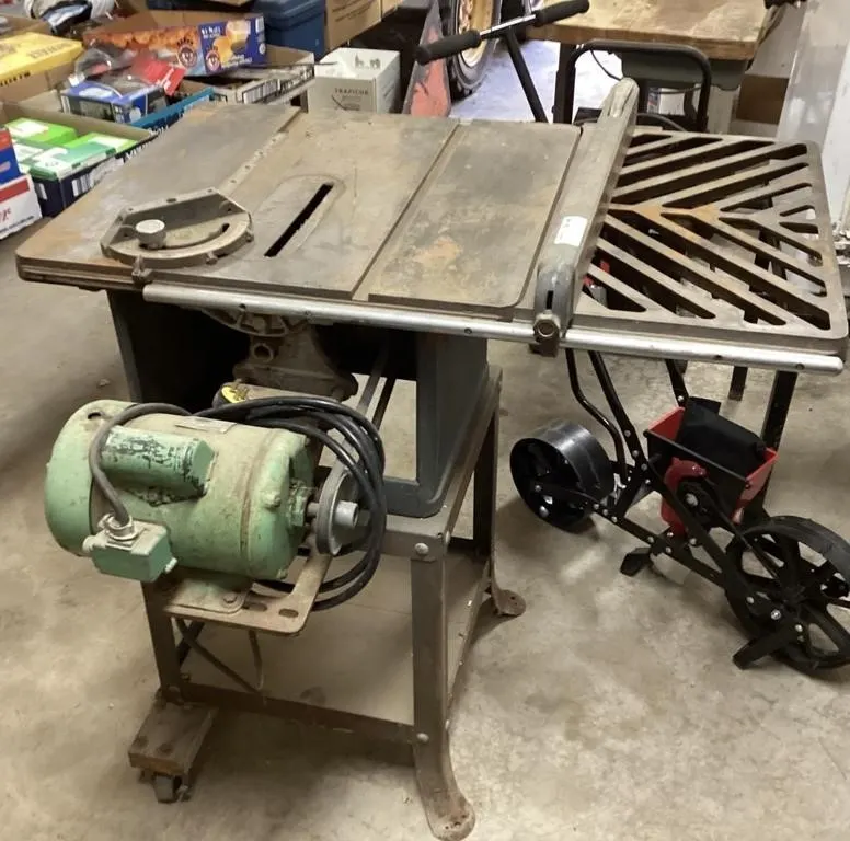 Large table saw with motor