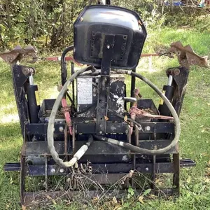 1988 New Holland B 104 backhoe attachment
