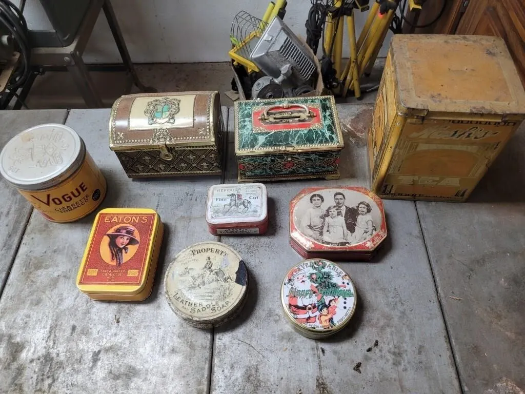 Vintage & Antique Tins & Chests