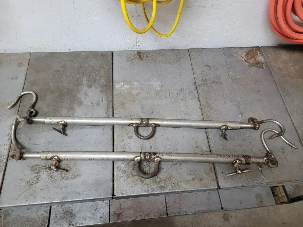 Adjustable Game Hangers