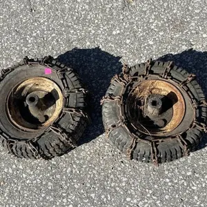 Small Wheels w Chains