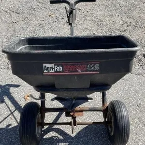 Agri-Fab Spreader