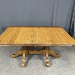 Dining Table w 3 Leaves