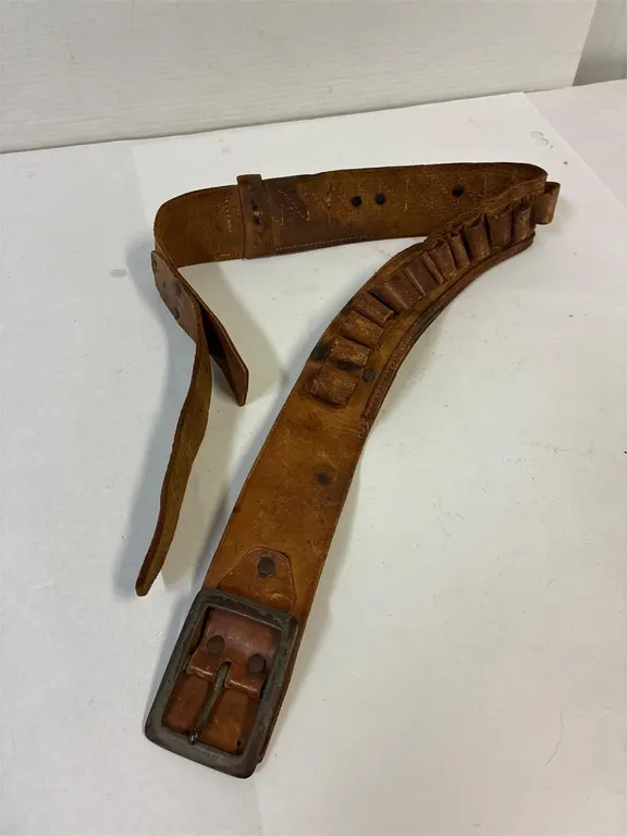 Leather shotgun shell Ammo Belt. About a size 40