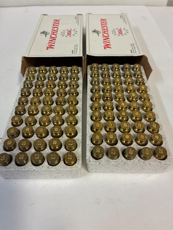 40 S&W Cal. 100 Cartridges. Reloads